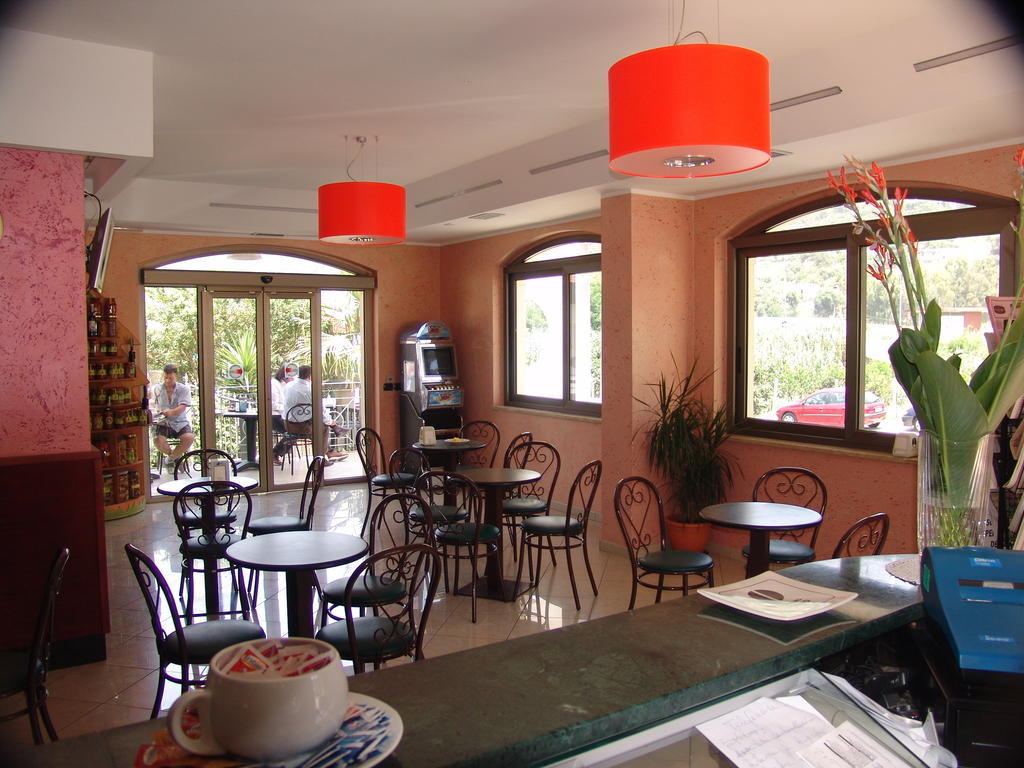 Hotel Mistef Falerna Ngoại thất bức ảnh