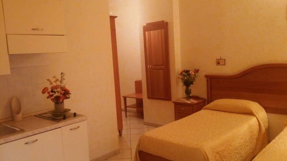 Hotel Mistef Falerna Ngoại thất bức ảnh